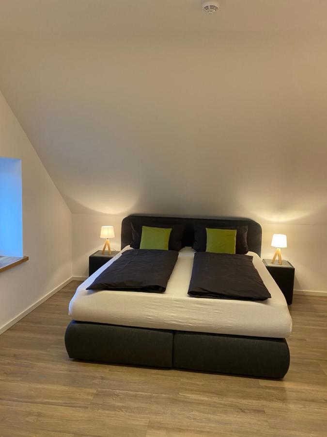 Neuhutten  Ferienhaus Traumzeit מראה חיצוני תמונה